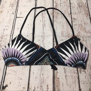 L.A. Hearts NWOT Women’s Multi Color Bikini Top